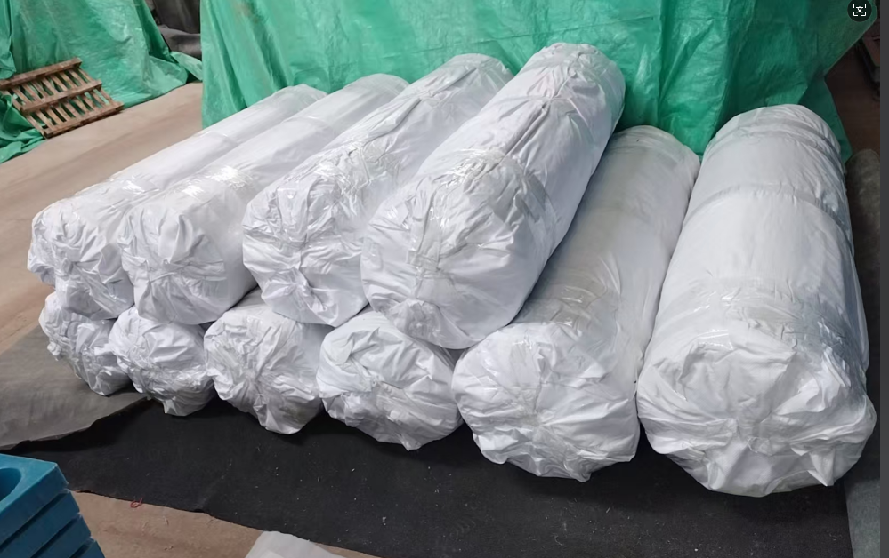 Son şirket blogları hakkında Kırmızı silikon kalıp levhası
