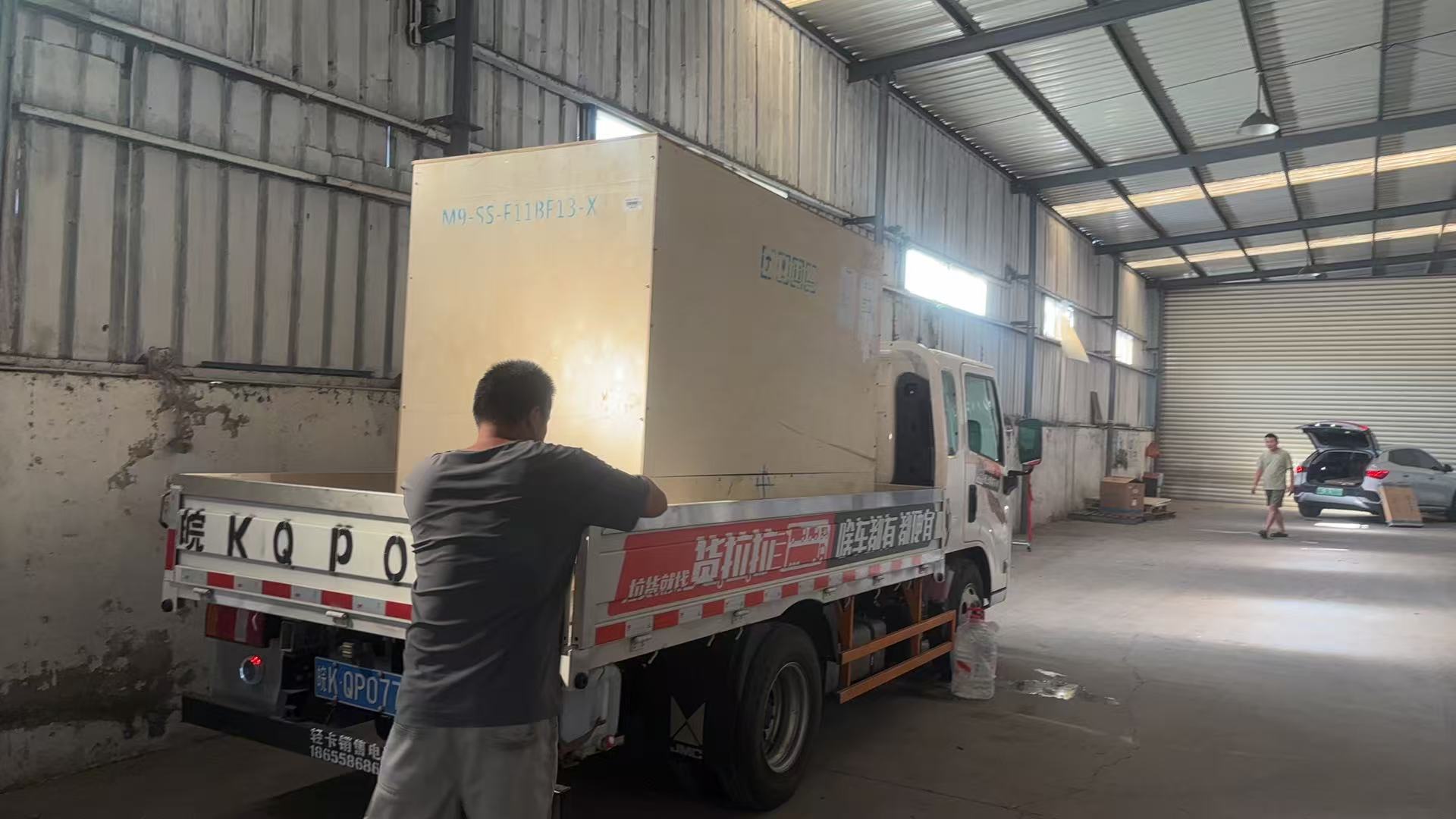 Son şirket blogları hakkında Tekstil fabrikası için dikiş makinesi.