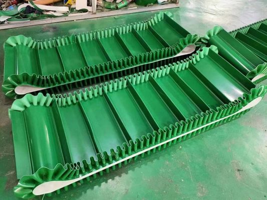 satın al Yüksek Çekme Mukavemeti Dayanıklı Yeşil Malzeme Endüstriyel Zincir Yan Duvar Pvc Konveyör Bandı online manufacture